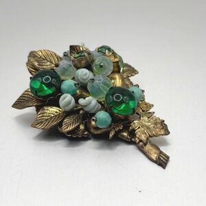 Hattie Carnegie vintage Brooch floral motif